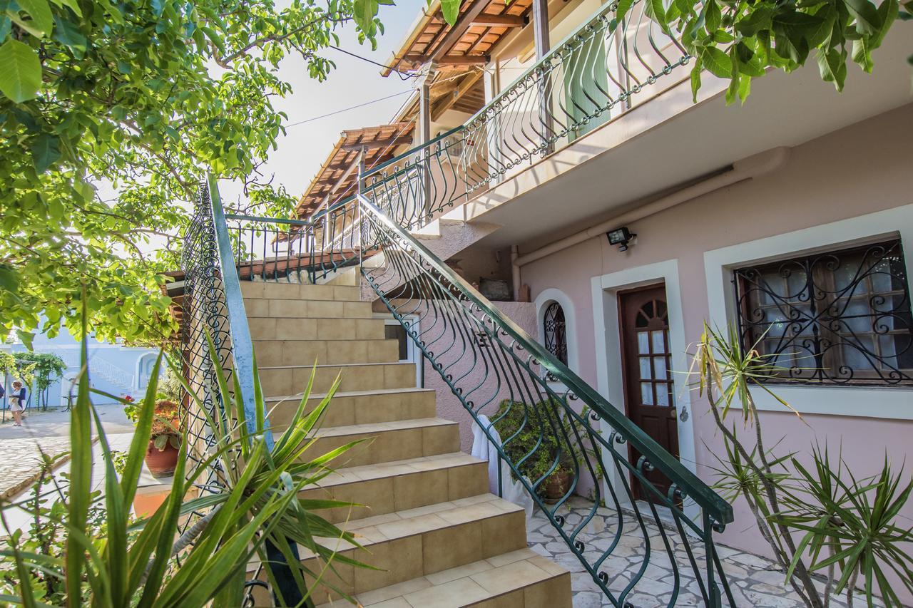 Porto Giardino Apartments Кипсели Экстерьер фото